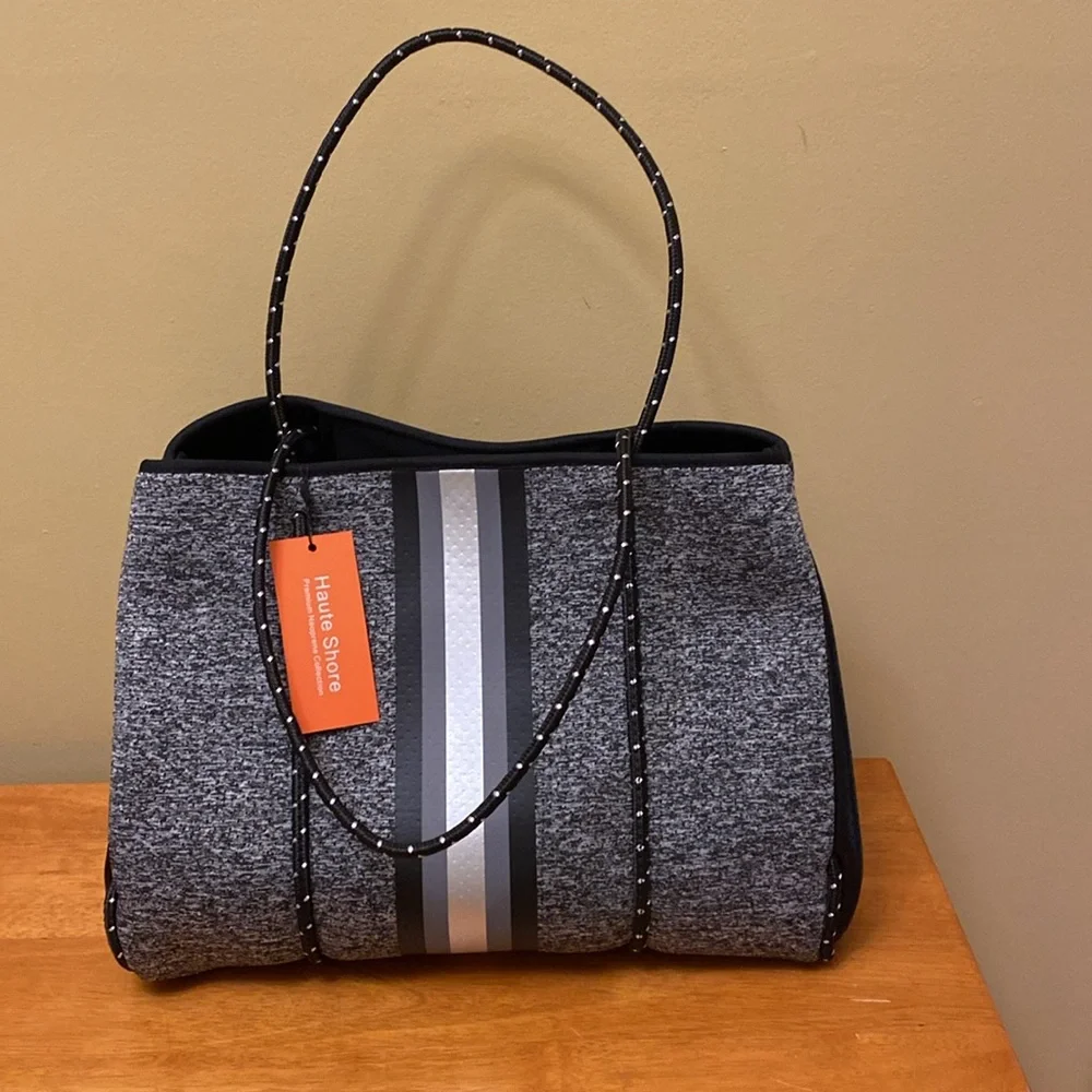 Haute Shore | The Greyson Tote - Picture 8 of 12